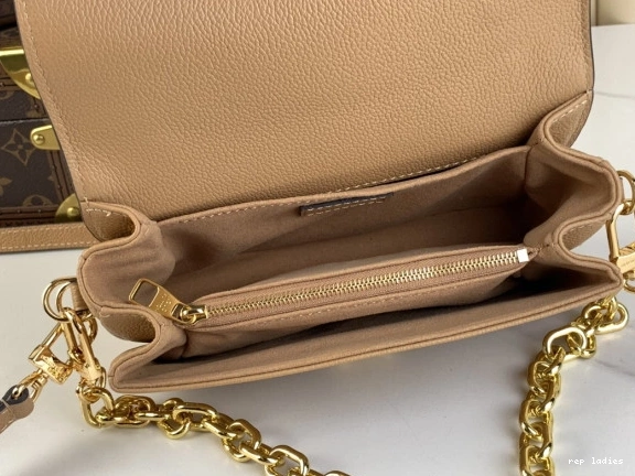 Cheap METIS VUITTON POCHETTE WEST LOUIS EAST 0812